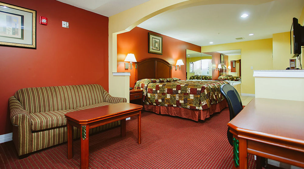 Scottish Inns Suites East Sam Houston Pkwy North Чаннелвью Экстерьер фото